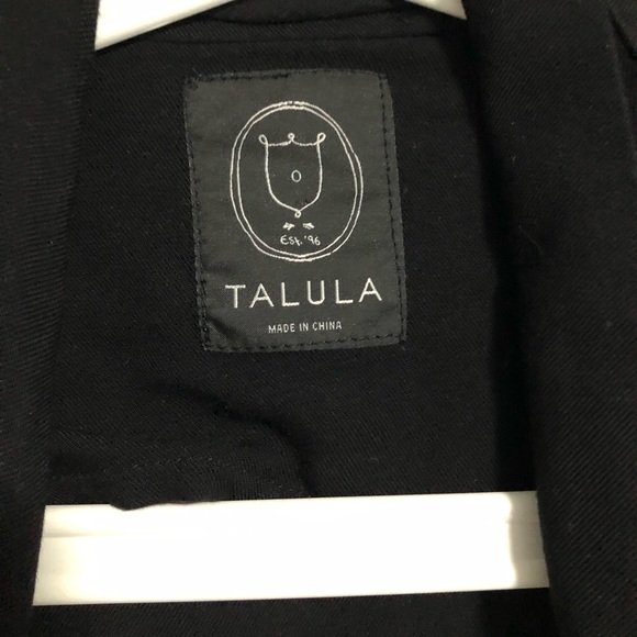 Aritzia Talula kent blazer (black) - Picture 3 of 6